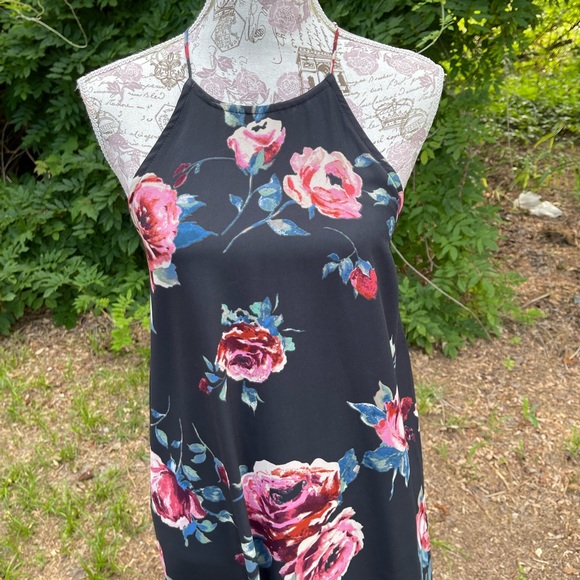 Everly Floral Halter Dress Size M - Picture 6 of 11